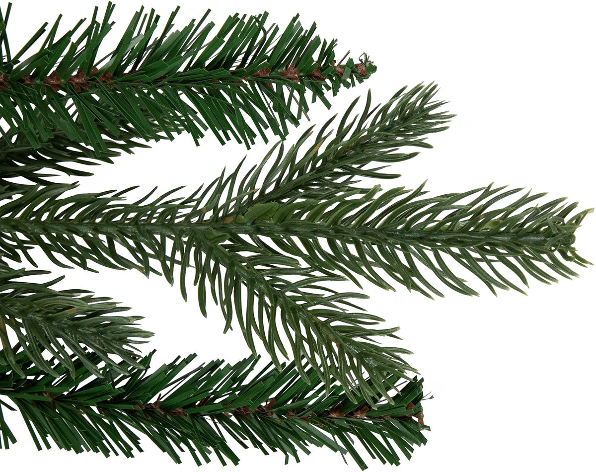 Grande Spruce Artificial Christmas Wreath - 36" - Unlit