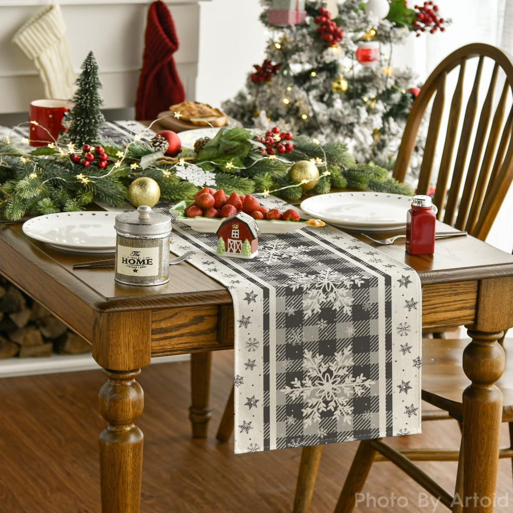 Snowflakes Christmas Table Runner Home Party Decor 13X72 Inch