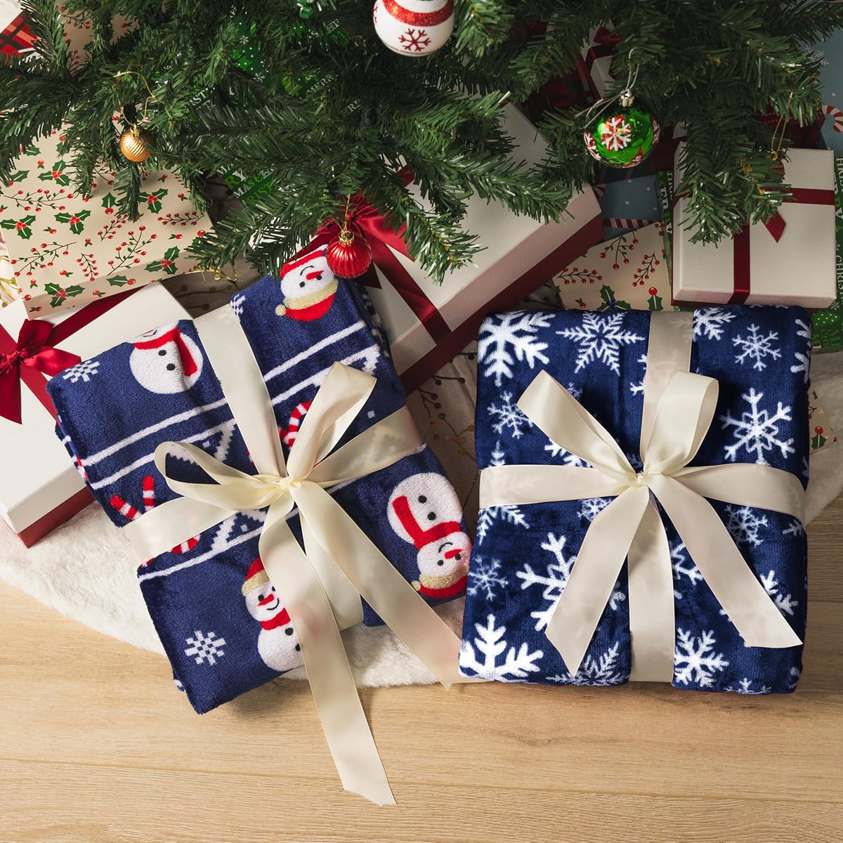 Christmas Snowflake Blanket, Navy Blue Winter Fleece Throw, 50X60